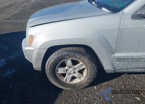 2006 Jeep Grand Cherokee Laredo/Columbia/Freedom from USA, damaged, VIN 1J4GR48K06C348030